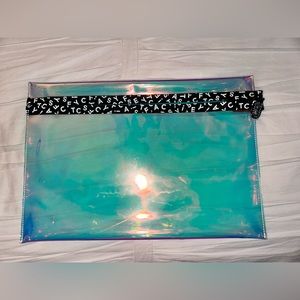 Large Laptop Sleeve - CASETiFY